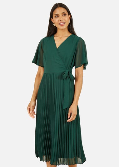 Yumi Pleated Wrap Over Midi Dress In Green