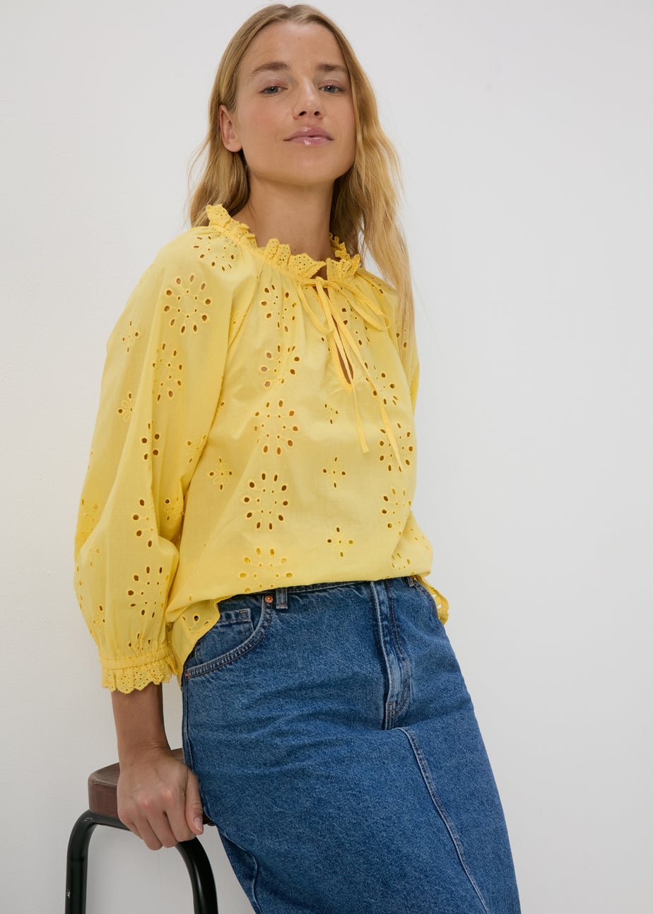Lemon Broid Peasent Blouse Top