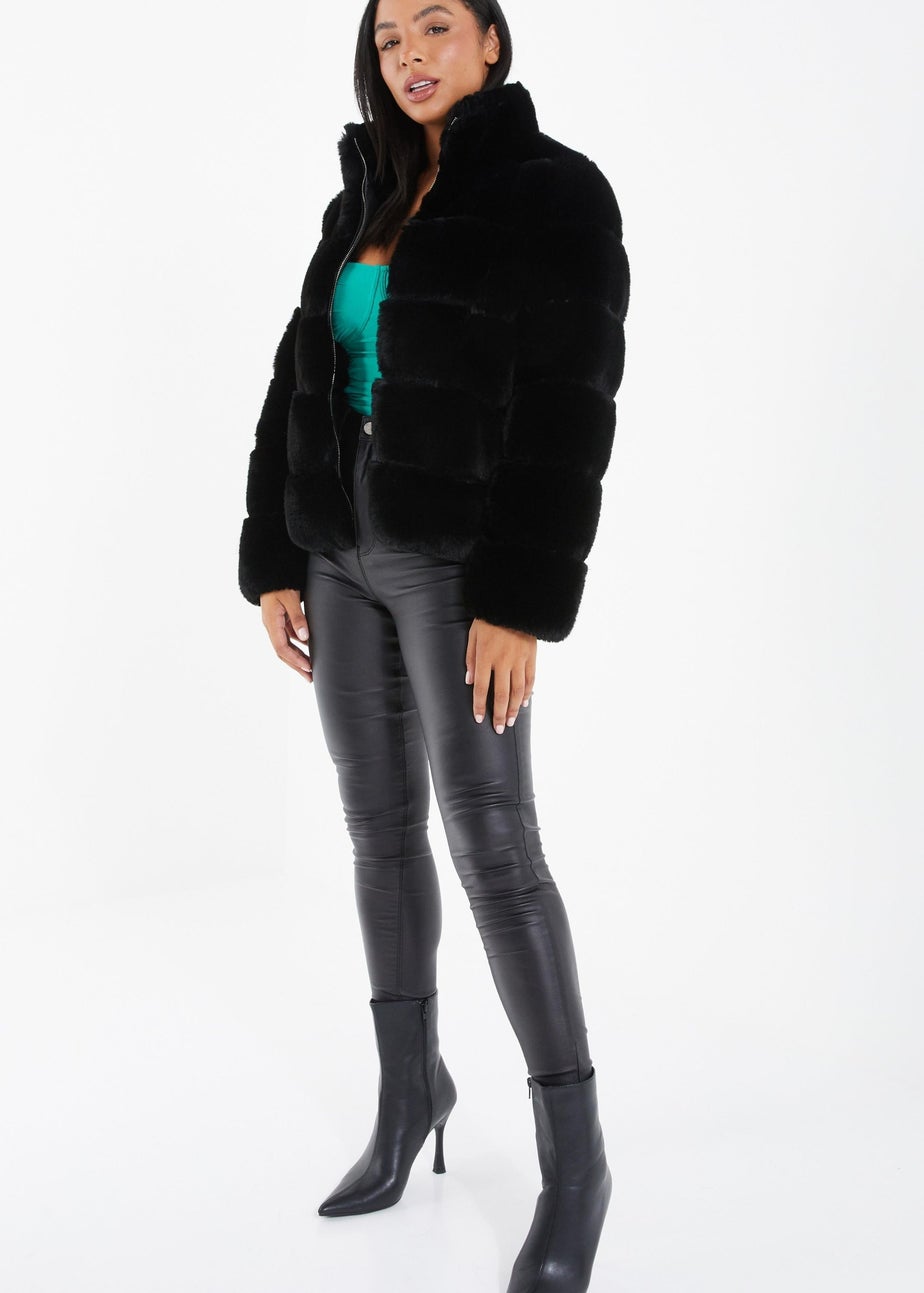 Quiz Black Faux Fur Short Puffer Jacket