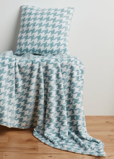 Blue & White Herringbone Cushion & Throw Set