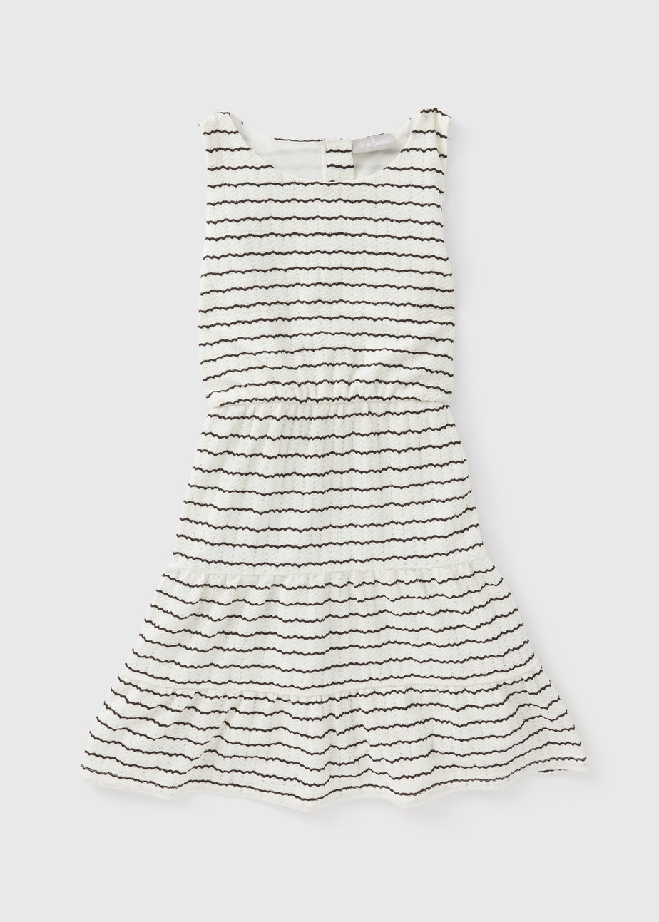 Girls Black Mono Crinkle Cut Out Dress (7-13yrs)