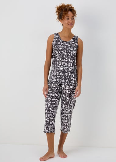 Black Heart Print Capri Pyjamas