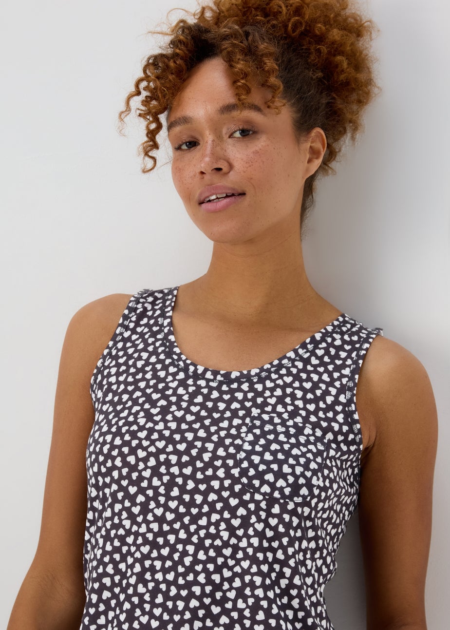 Black Heart Print Capri Pyjamas