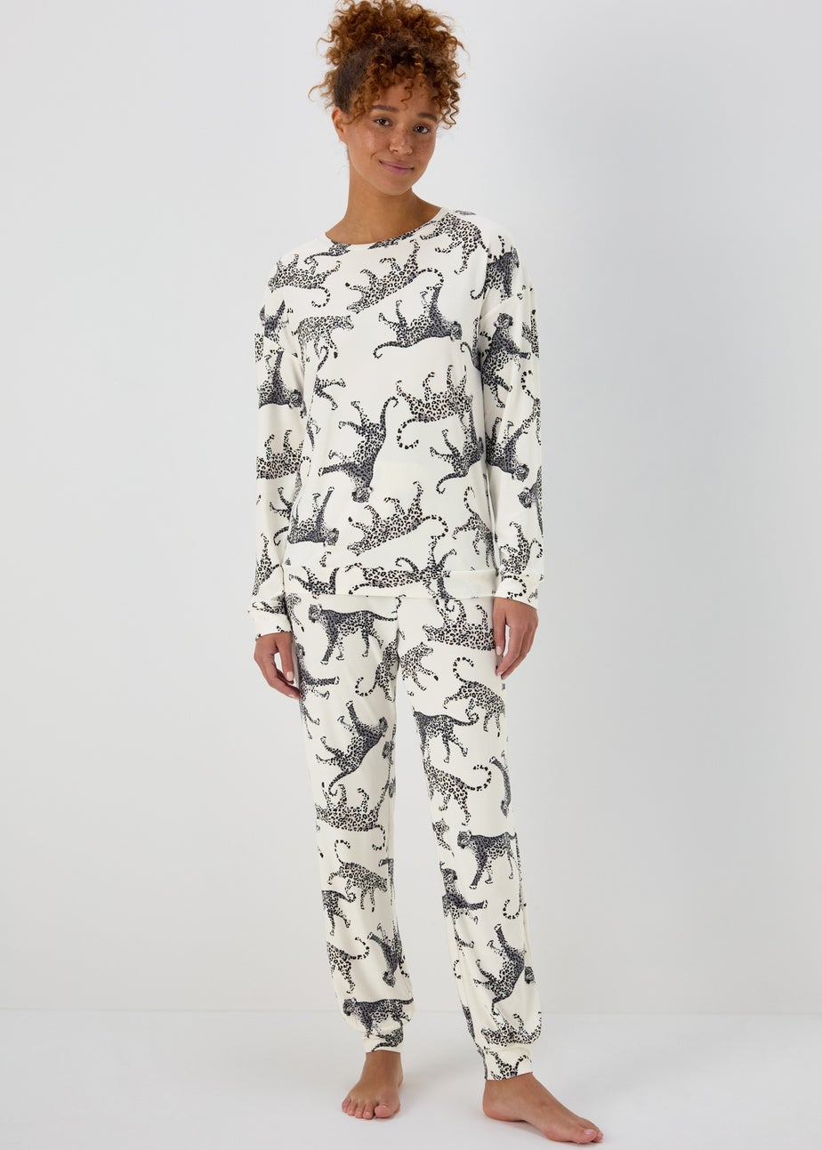 Ivory Leopard Lounge Set