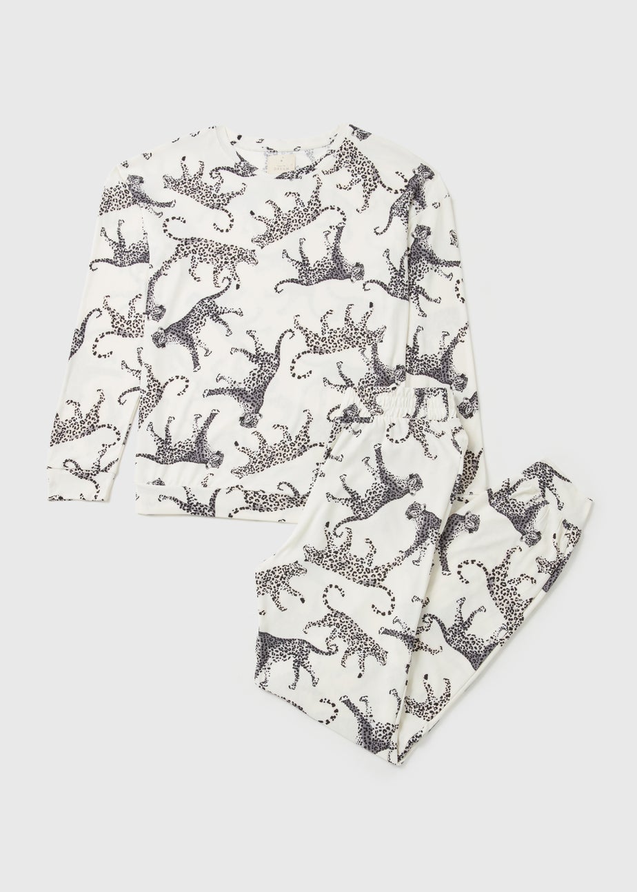 Ivory Leopard Lounge Set
