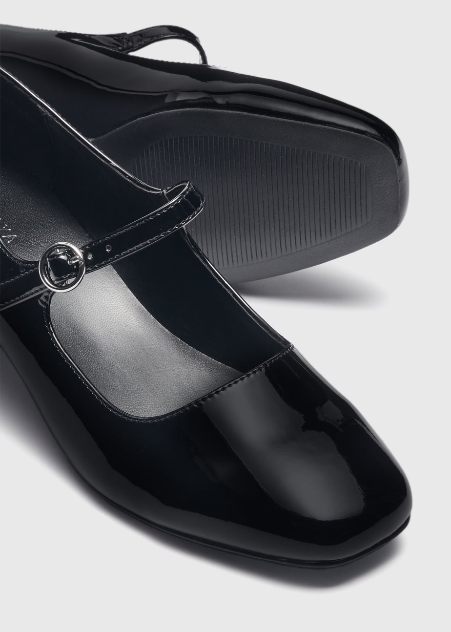 Black Mary Jane Heels