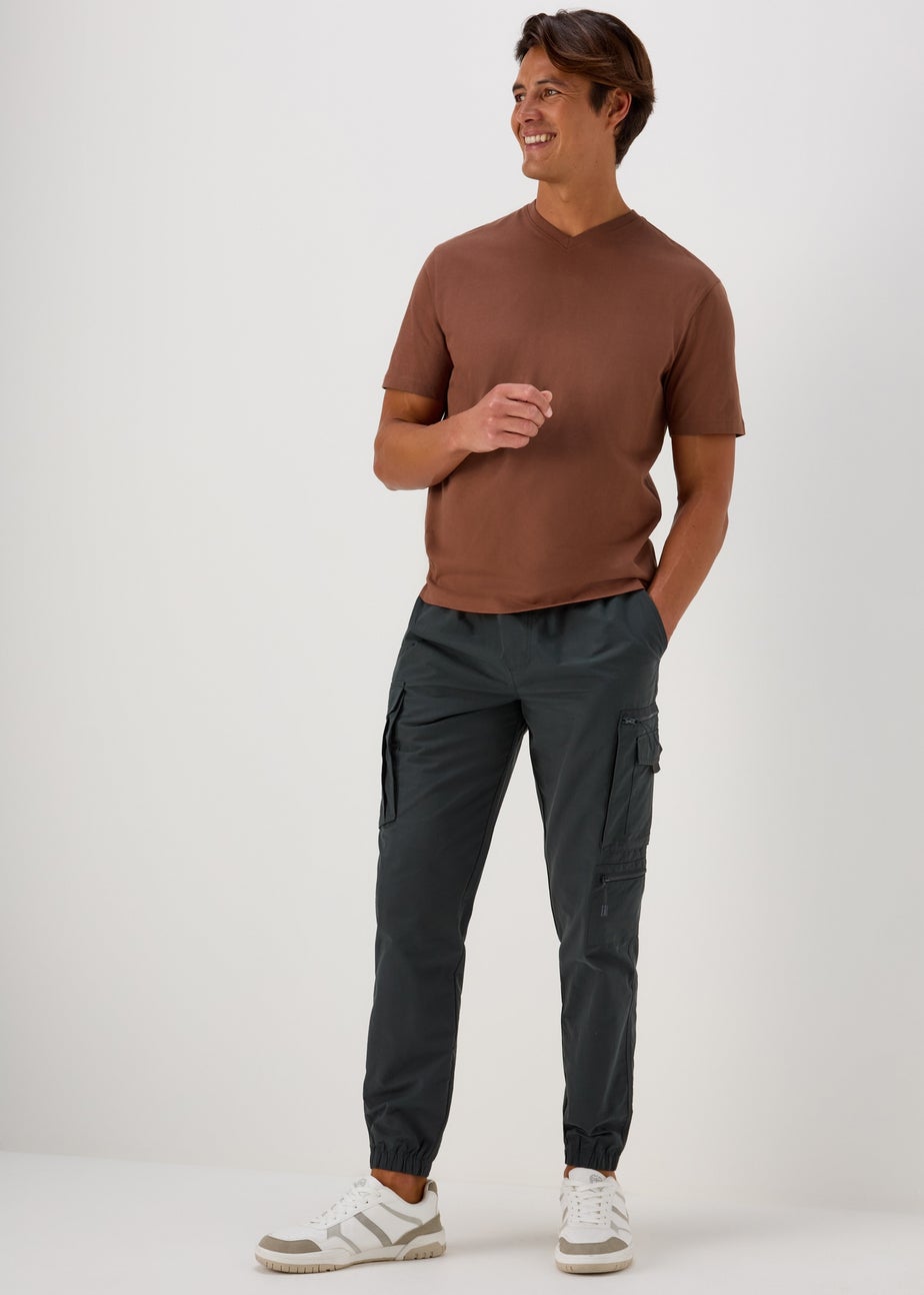 Root Beer Essential V-Neck T-Shirt