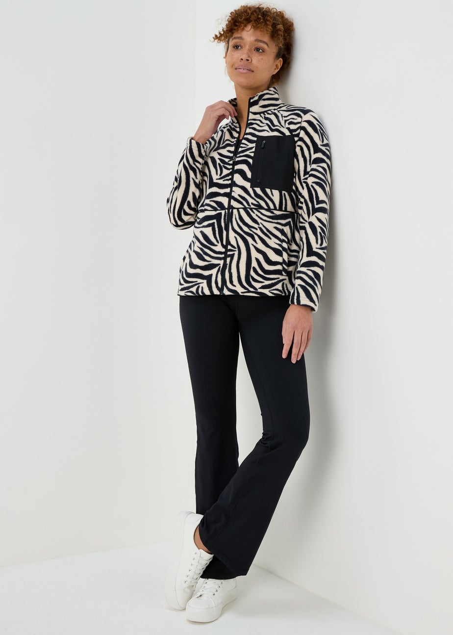 Souluxe Black Slim Flare Leggings