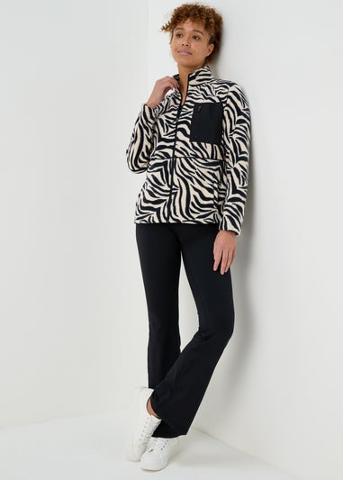 Souluxe Black Slim Flare Leggings