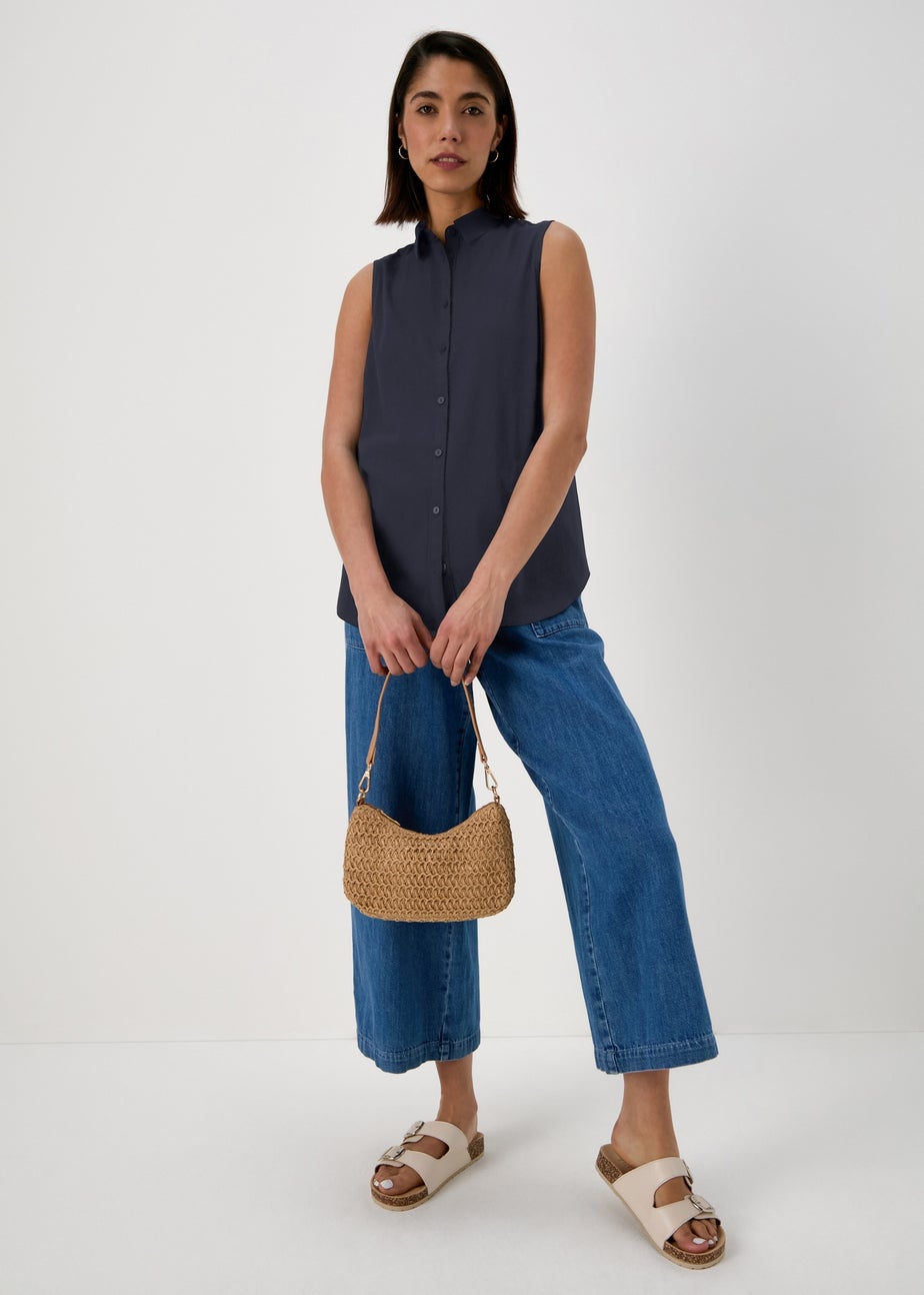 Navy Sleeveless Clipper Shirt