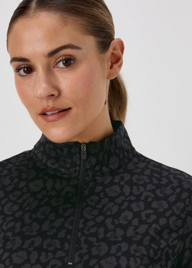 Souluxe Charcoal Leopard Half Zip