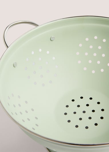Green Metal Colander (24.5cmx15cm)