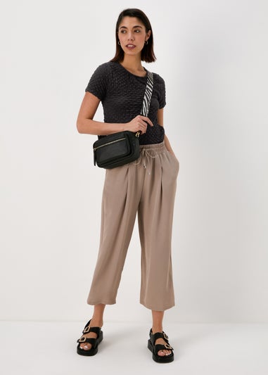 Black Short Sleeve Textured T-Shirt