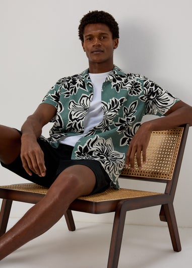 Black Slim Fit Chino Shorts