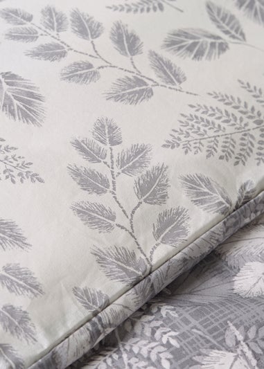 Grey Sketchy Leaf Print Duvet Set