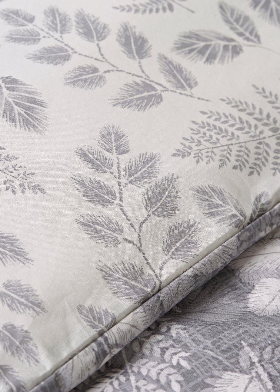 Grey Sketchy Leaf Print Duvet Set