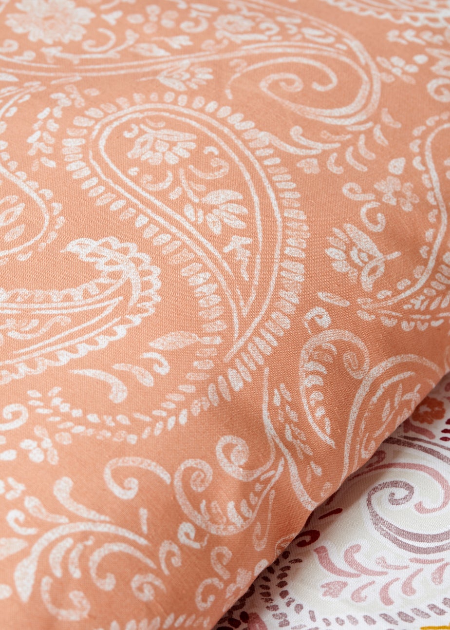 Pink Paisley Duvet Set