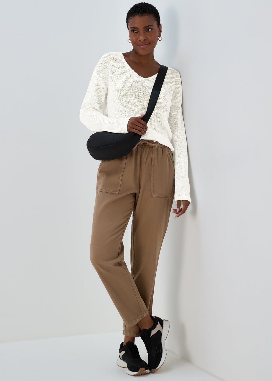 Ivory Sparkle V Neck Jumper