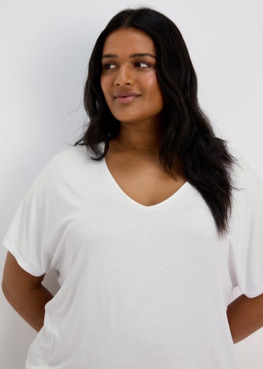 Et Vous White Classic V Neck T-Shirt