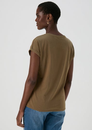 Khaki Heart Slogan T-Shirt