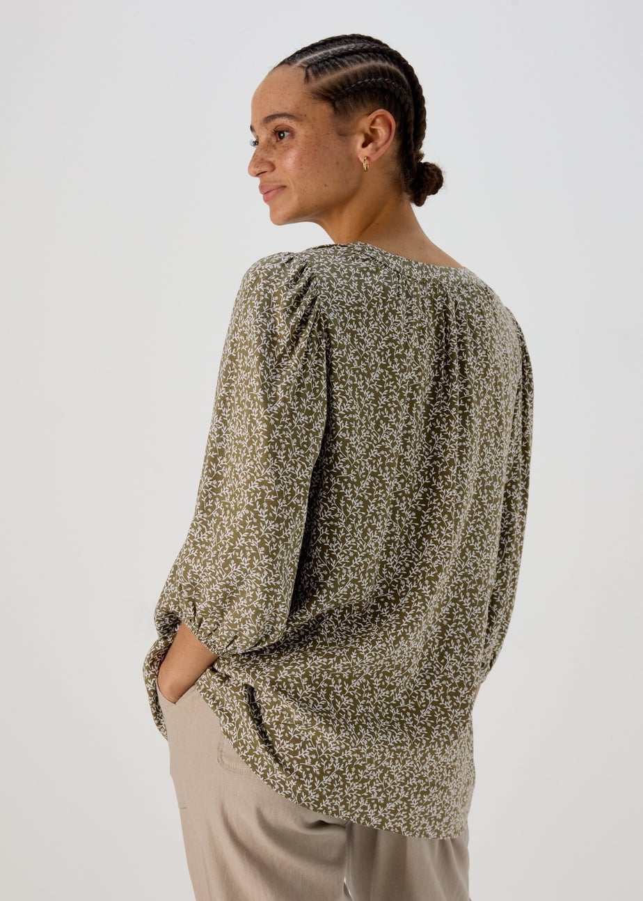 Ditsy Print Popover