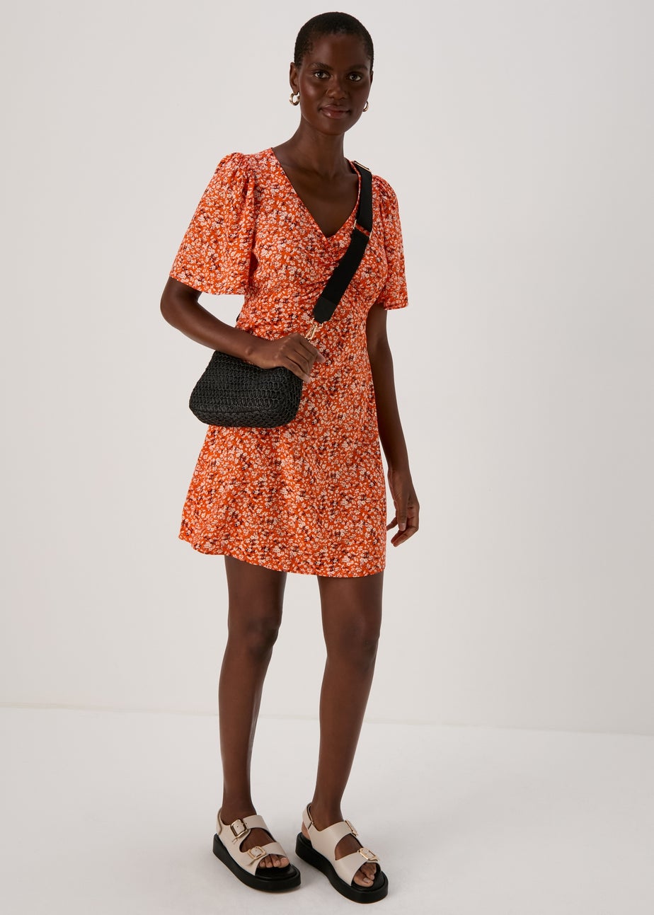 Black Mono Straw Camera Bag