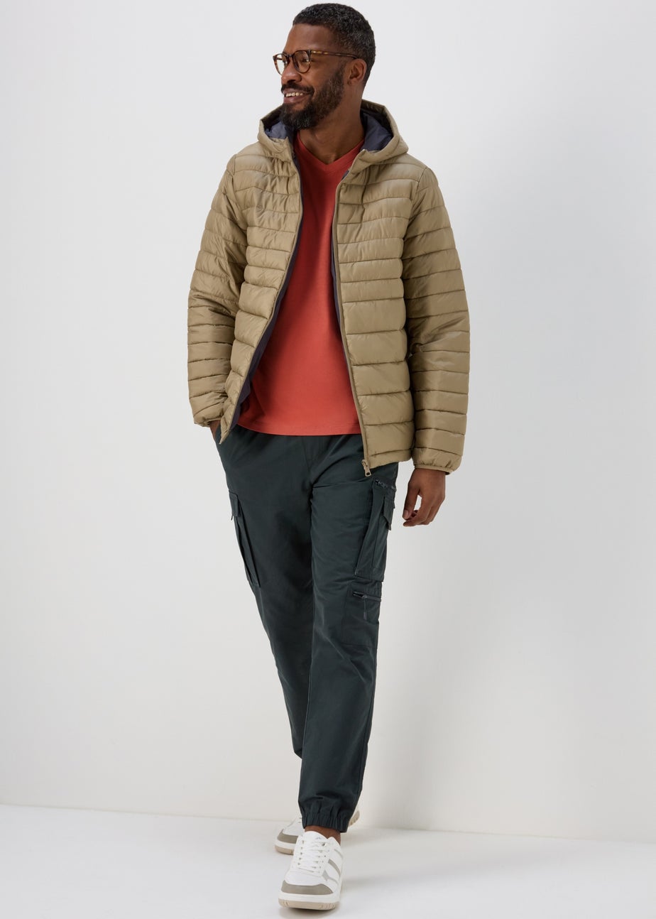 Tuscan Red V Neck Essential T-Shirt