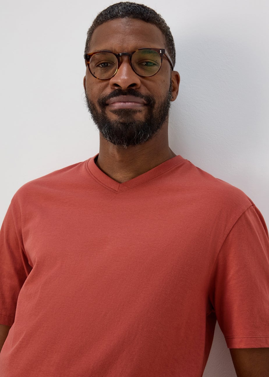 Tuscan Red V Neck Essential T-Shirt