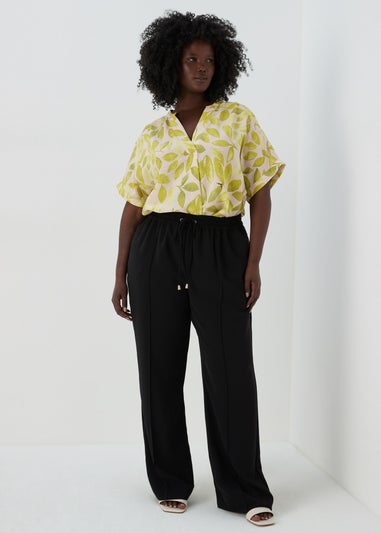 Et Vous Lime Leaf Print Airflow Blouse Top