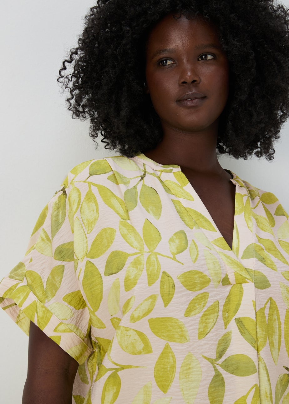 Et Vous Lime Leaf Print Airflow Blouse Top