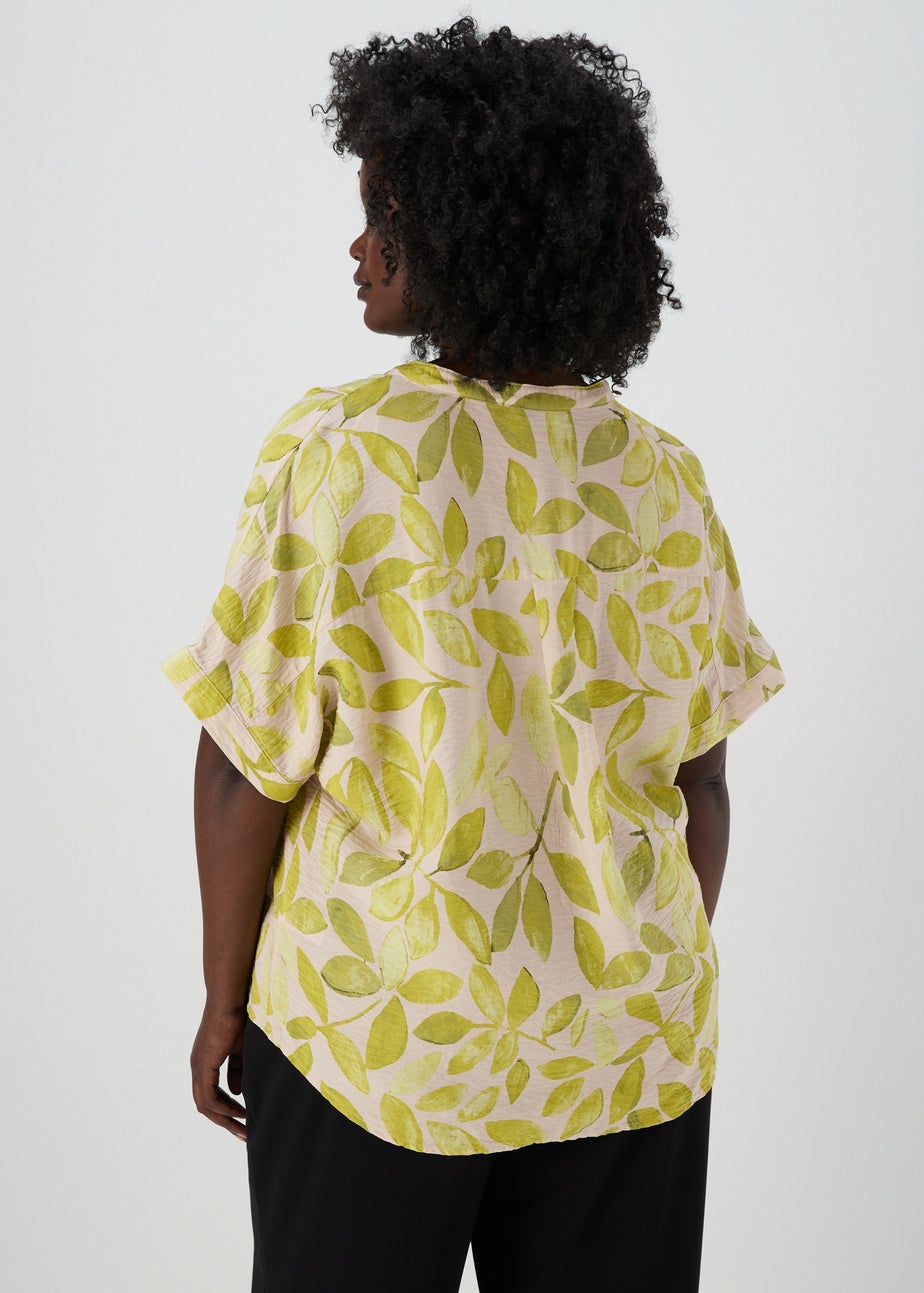 Et Vous Lime Leaf Print Airflow Blouse Top
