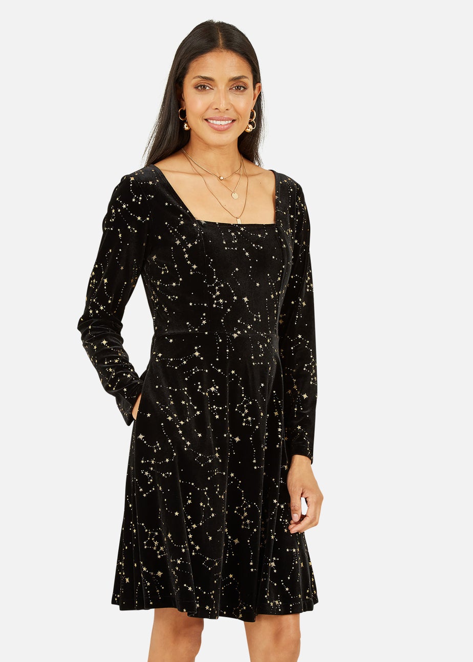 Mela Star Foil Print Long Sleeve Skater Dress In Black