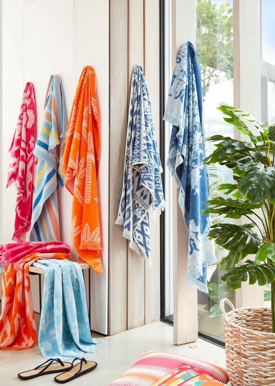 Pink Ikat Jacquard Beach Towel (80cm x 160cm)