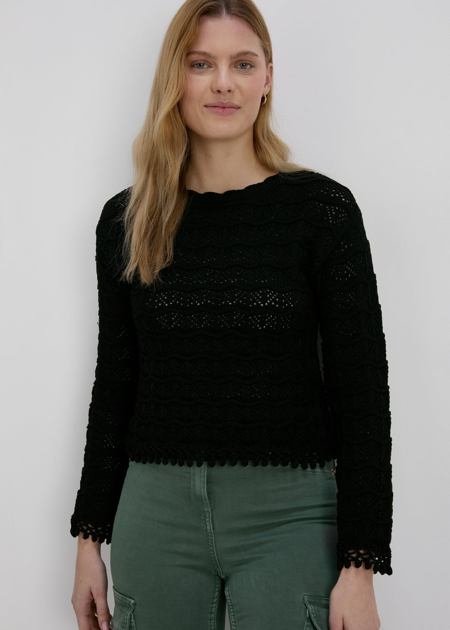Black Pretty Stitch Jumper