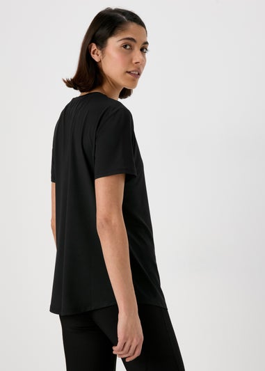 Souluxe Black T-Shirt