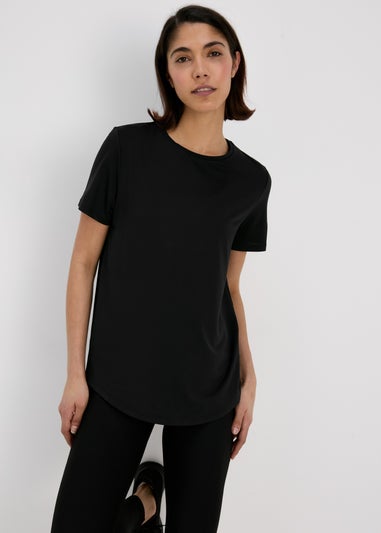 Souluxe Black T-Shirt