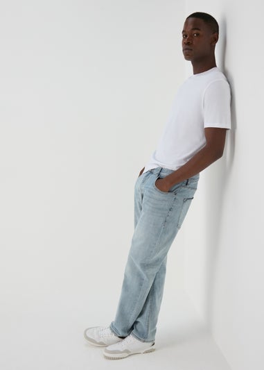 Light Wash Relaxed Fit Denim Jeans