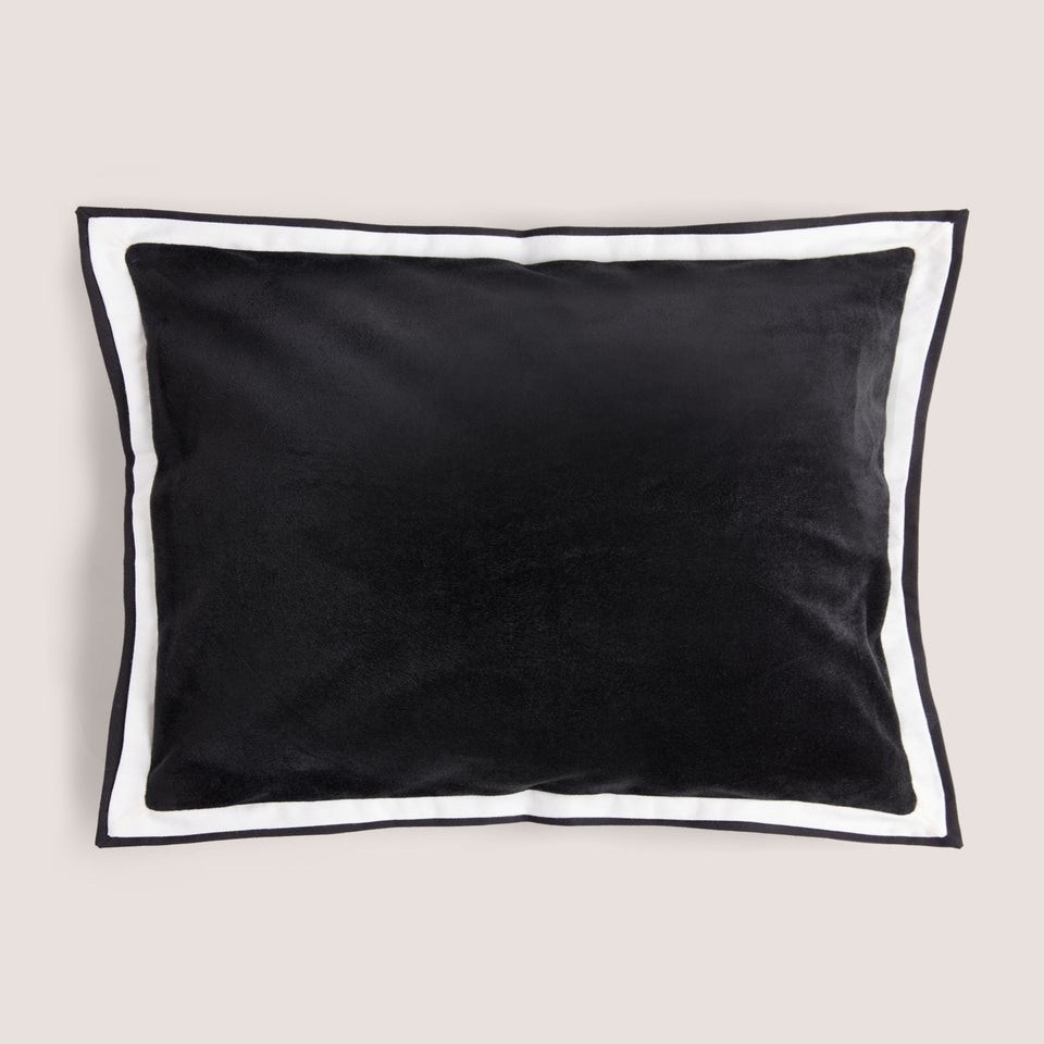 Black Contrast Edge Velvet Cushion