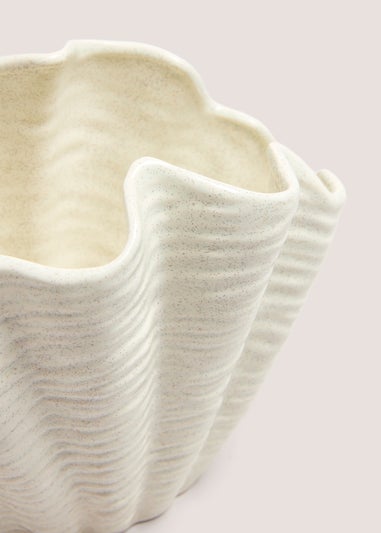 White Shell Vase (18.2cm x 12.5cm x 22cm)