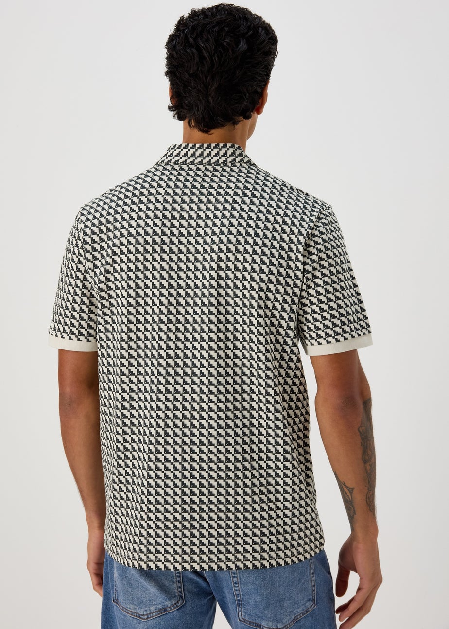 Ecru Stairs Grid Pattern Polo T-Shirt