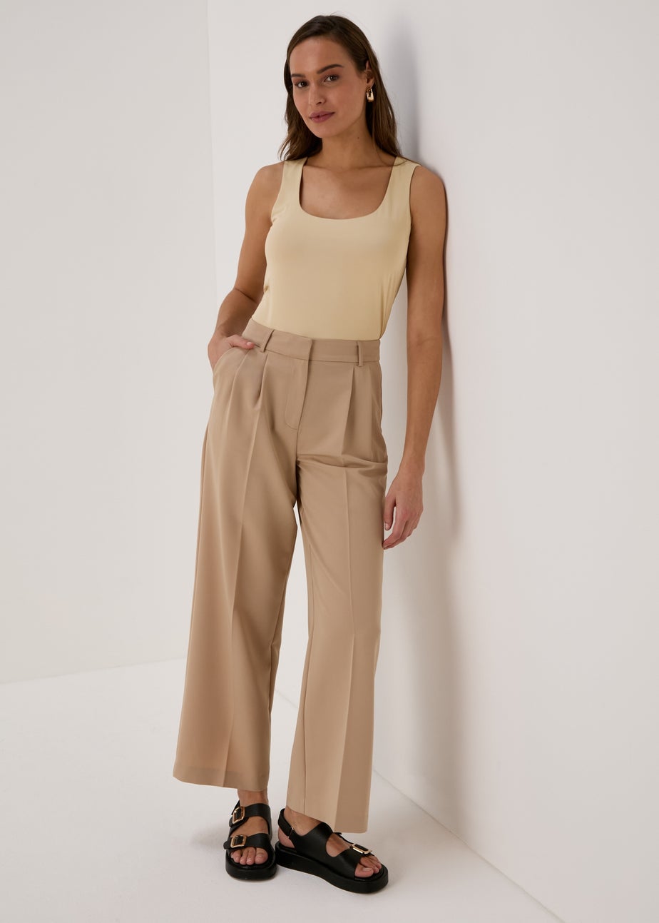 Et Vous Beige Vest Top