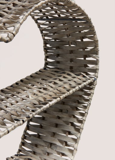 Grey Woven Heart Shelf (35cm x 35cm x 13cm)