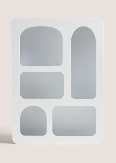 White Multilayer Cove Shelf (40cm x 18cm x 54cm)