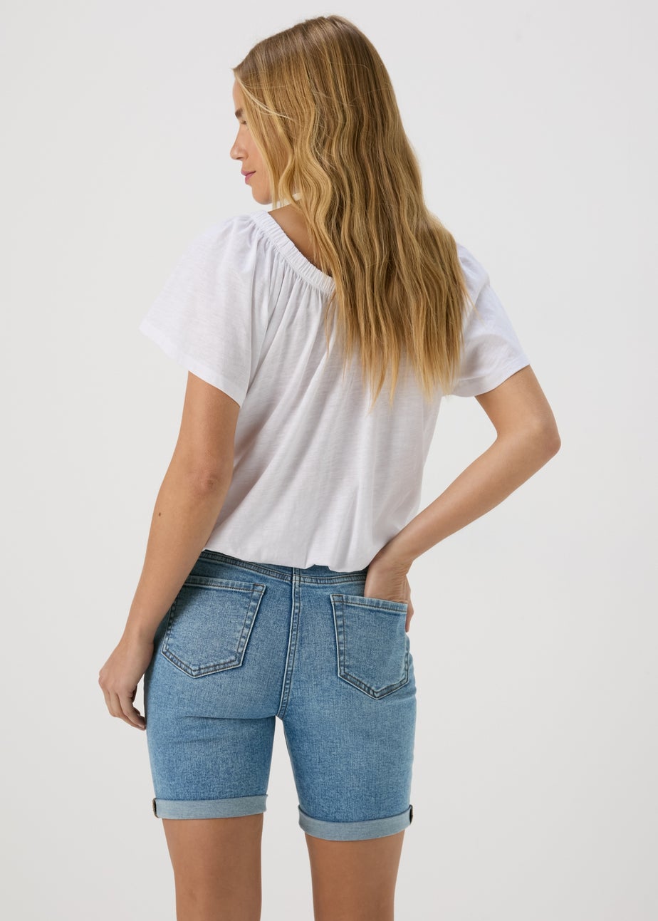 Papaya Petite Mid Wash Shorts