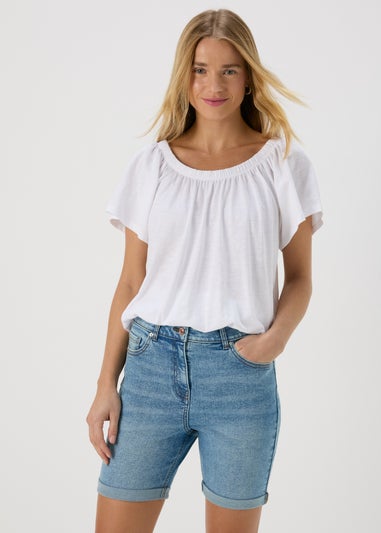 Papaya Petite Mid Wash Shorts