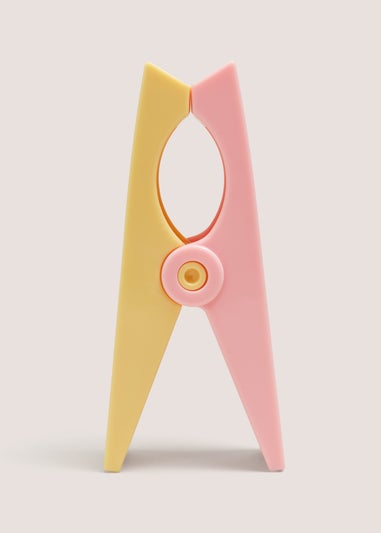 2 Pack Pink Beach Towel Clips