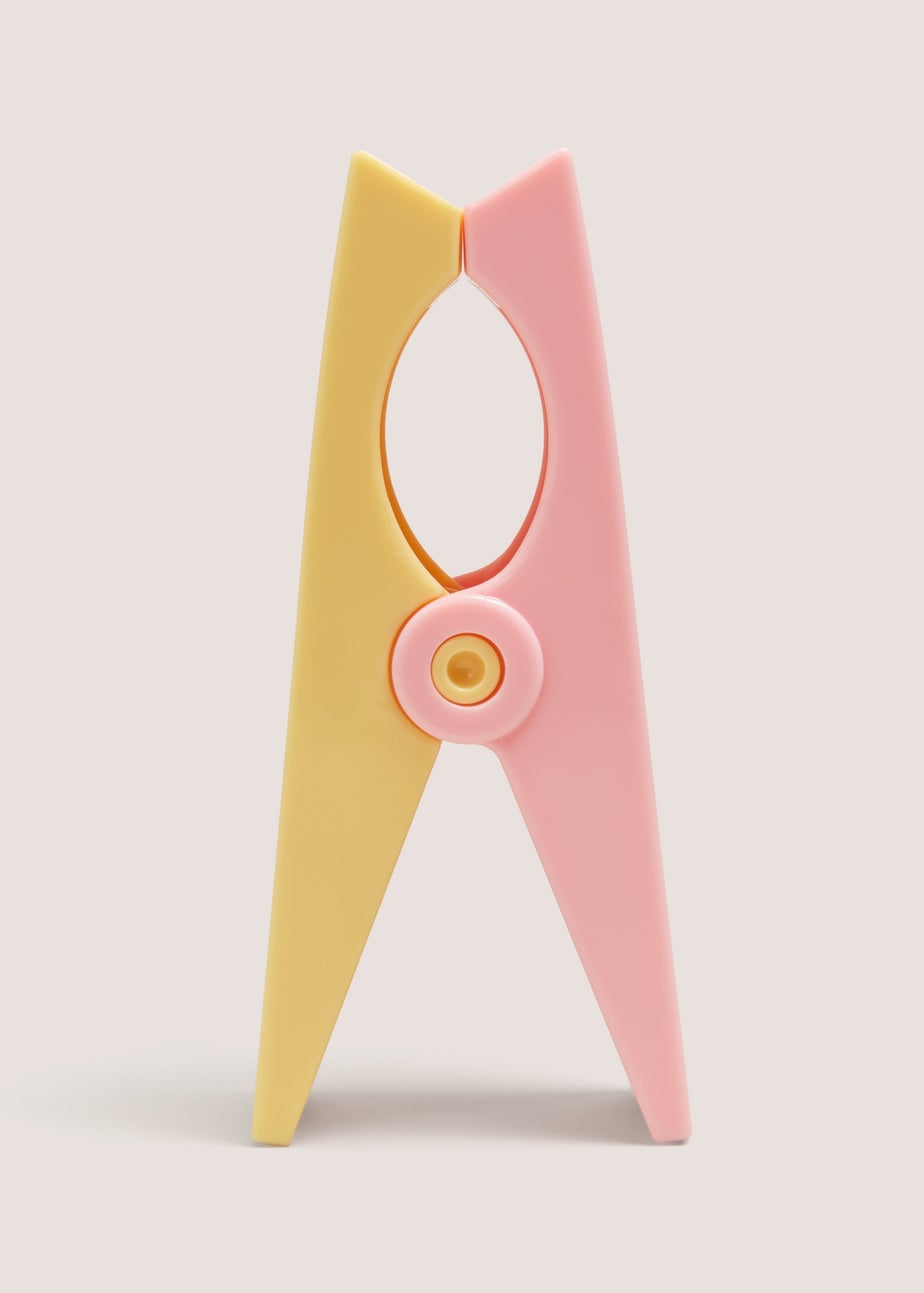 2 Pack Pink Beach Towel Clips