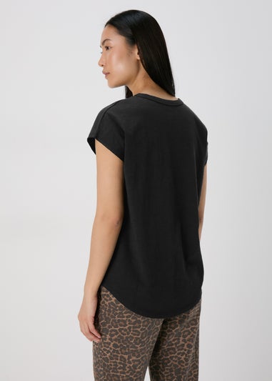 Black Plain Relaxed Fit T-Shirt