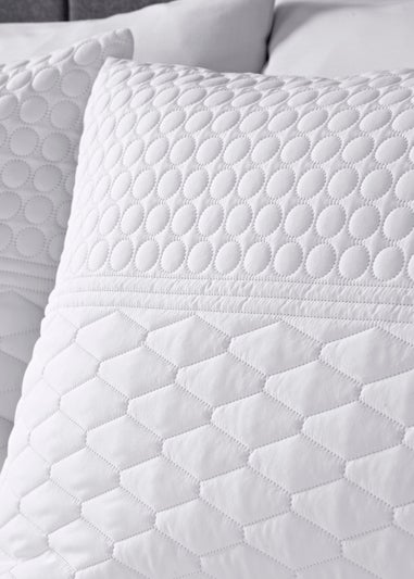 White Hotel Pinsonic Duvet Set
