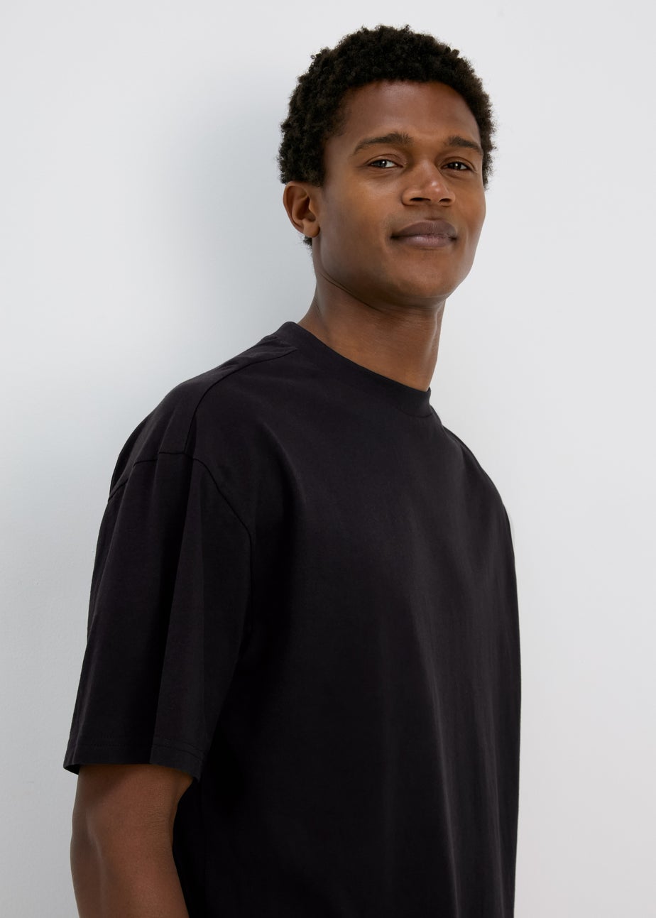 Black Oversized Essential T-Shirt